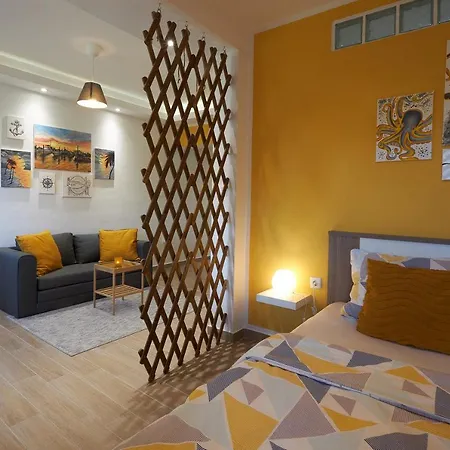 Apartment Yellow Porec